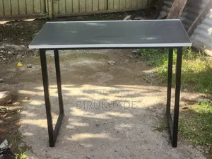 Study Table 100×50 Cm