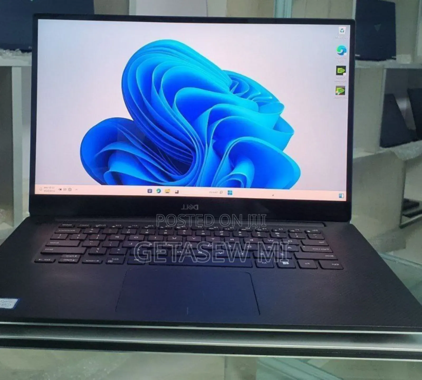 New Laptop Dell XPS 15 16GB Intel Core I7 SSD 512GB