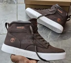 Timberland High-Top Shoes