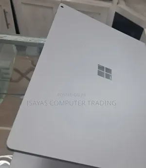 New Laptop Microsoft Surface Book 3 8GB Intel Core I7 SSD 256GB