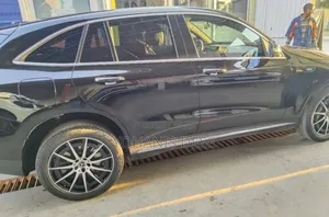 Mercedes-Benz EQC EQC400 4MATIC 2023 Black