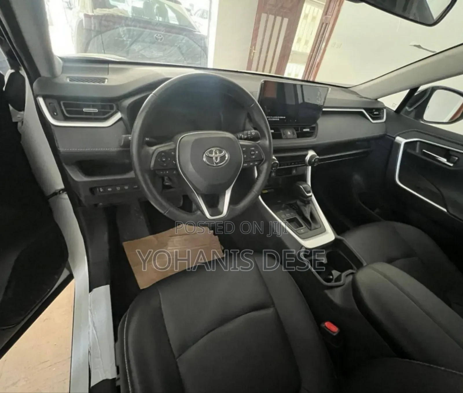 New Toyota RAV4 2024 White