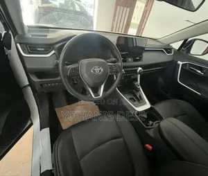 New Toyota RAV4 2024 White