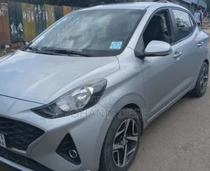 Hyundai I10 2022 Silver