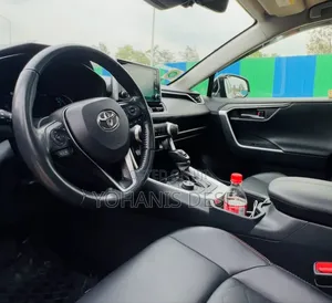 Toyota RAV4 2023 Blue