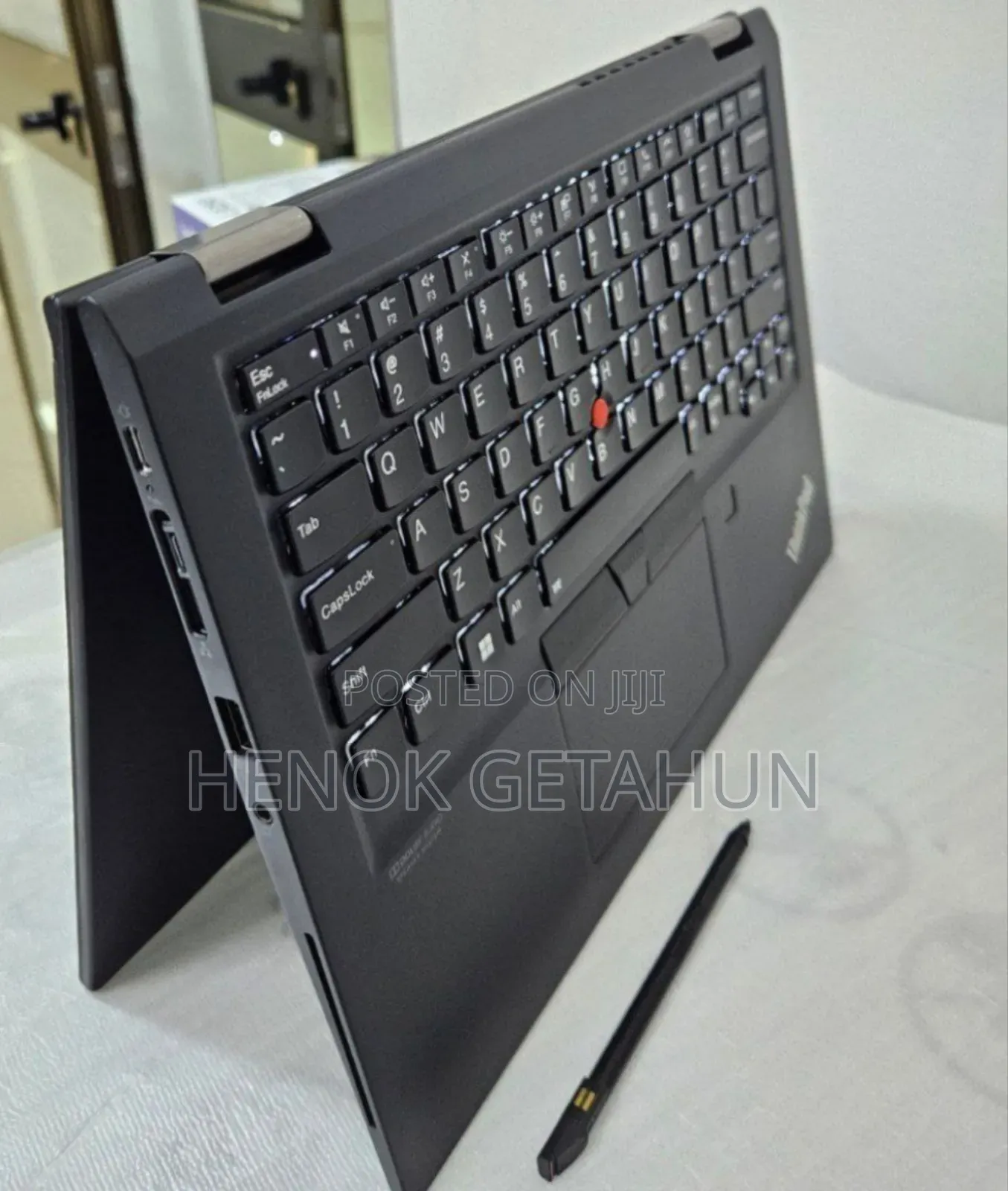 New Laptop Lenovo ThinkPad Yoga 8GB Intel Core I5 SSD 512GB