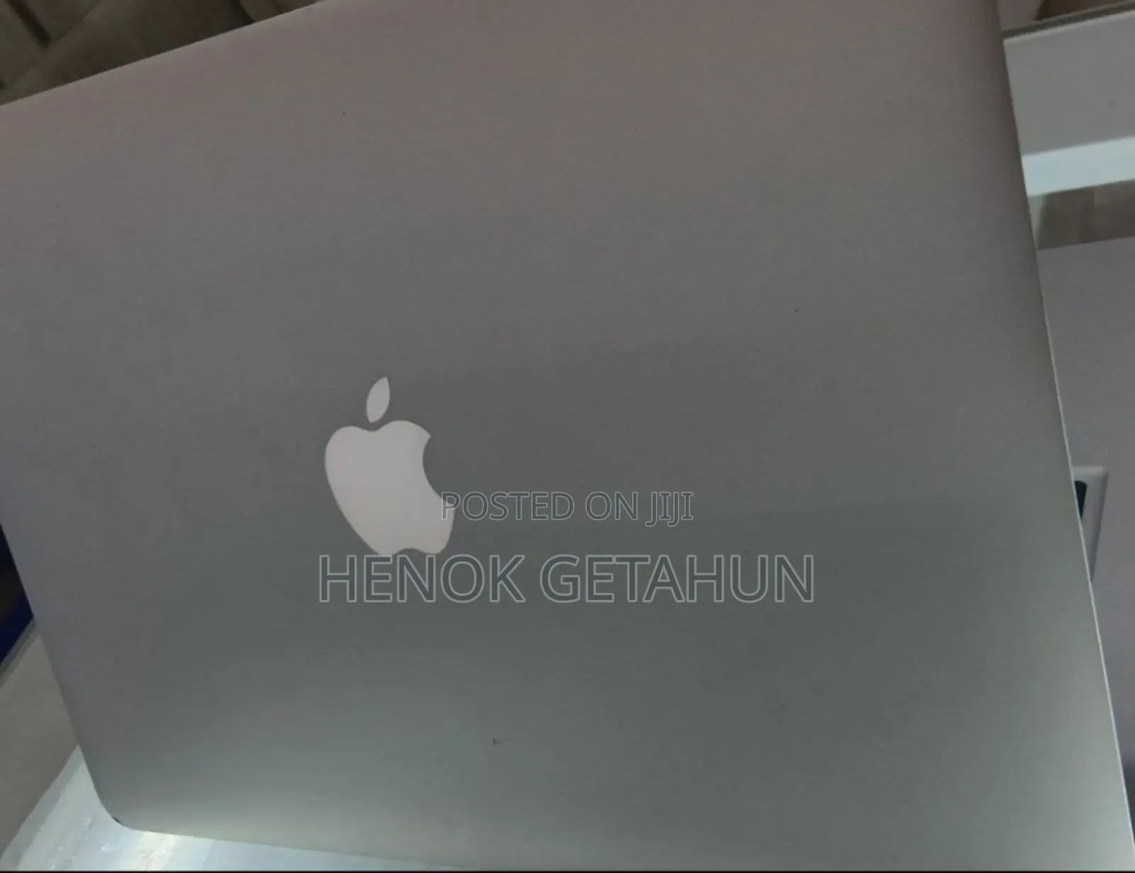 New Laptop Apple MacBook Air 2015 8GB Intel Core I7 SSD 512GB