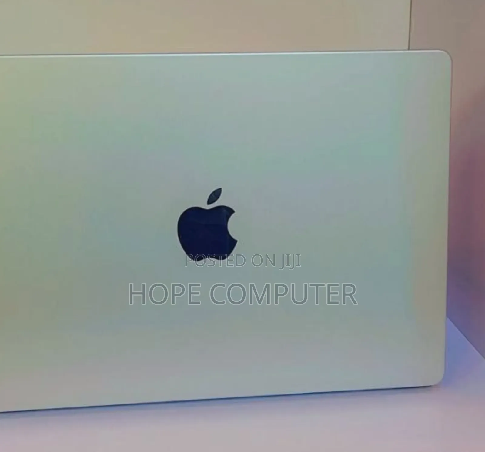 New Laptop Apple MacBook Pro 2021 M1 16GB Apple M1 Pro SSD 512GB