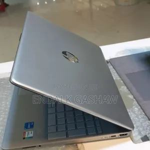 New Laptop HP Envy X360 8GB Intel Core I5 SSD 512GB