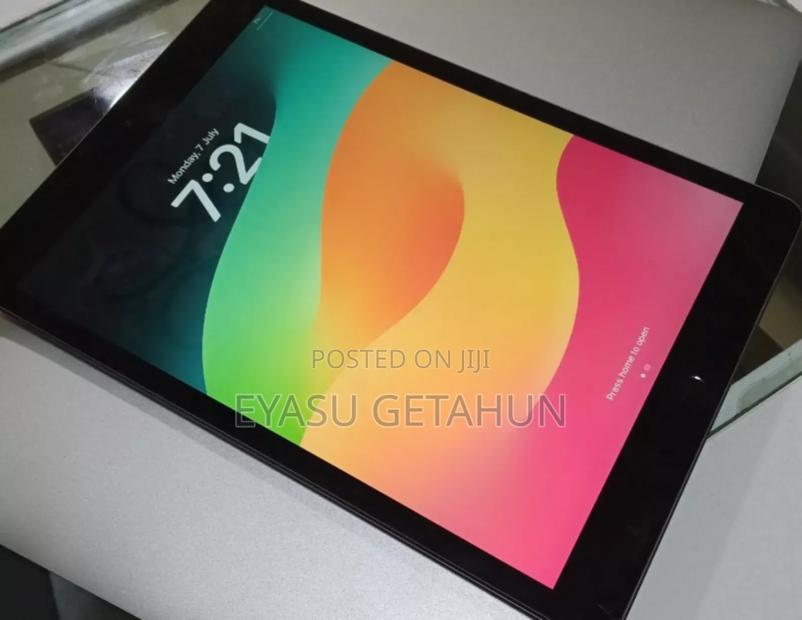 New Apple iPad (2022) 256 GB