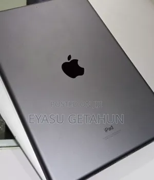 New Apple iPad (2022) 256 GB