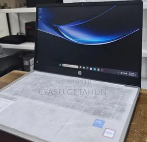 New Laptop HP Envy 15-Ep0xxx 12GB Intel Core I3 SSD 512GB