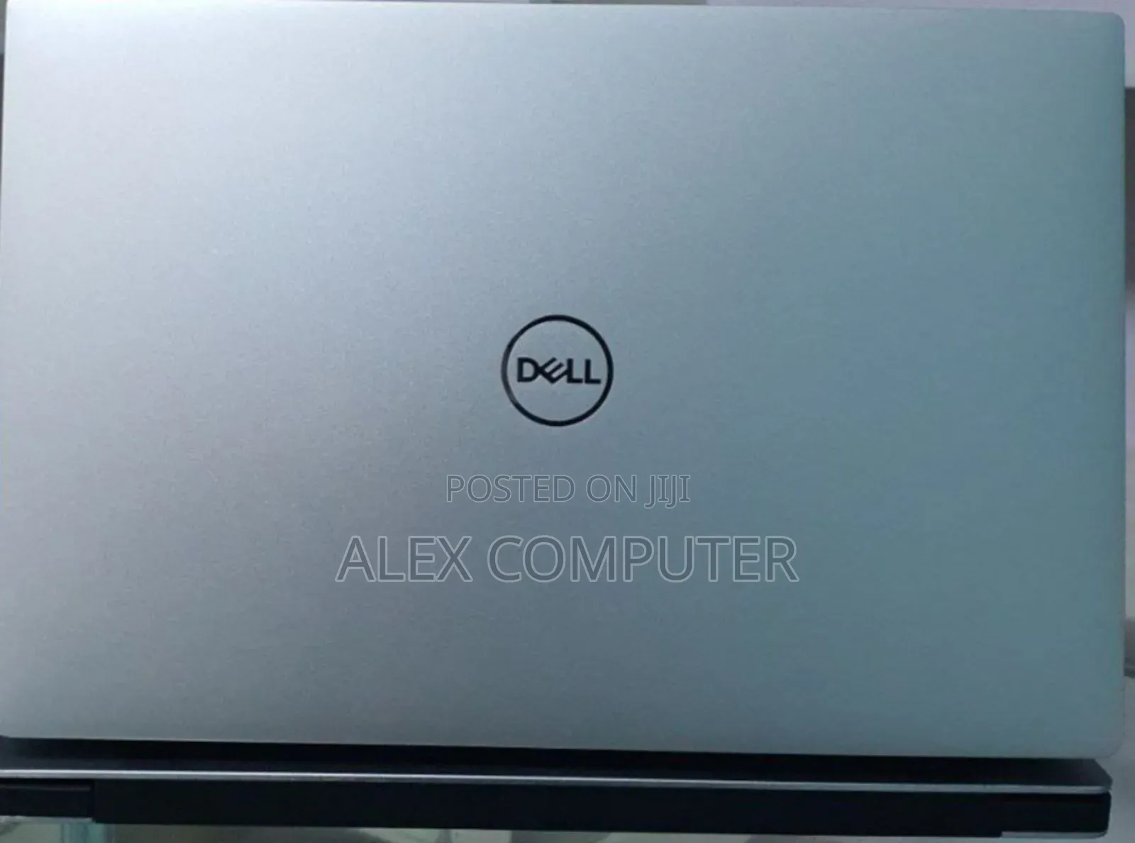 New Laptop Dell XPS 13 7390 8GB Intel Core I5 SSD 512GB