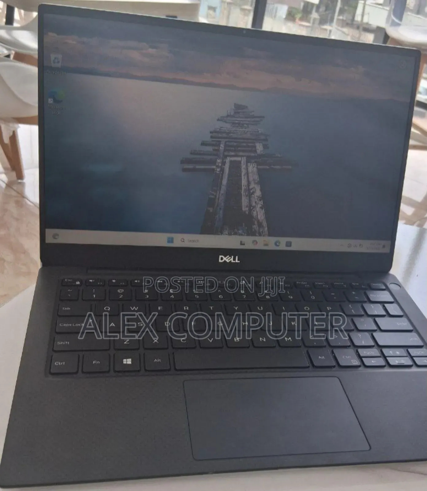 New Laptop Dell XPS 13 7390 8GB Intel Core I5 SSD 512GB