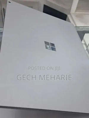 New Laptop Microsoft Surface Book 2 16GB Intel Core I7 SSD 256GB