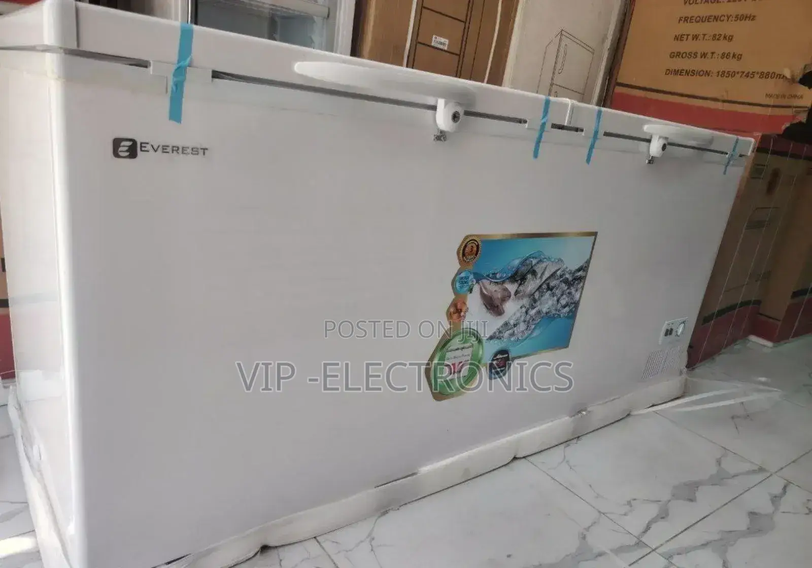 Everest Chest Freezer 780 Deep 2door