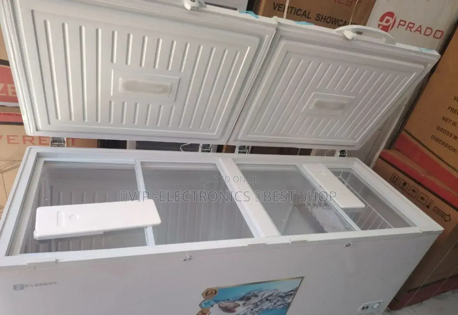 Everest Chest Freezer 780 Deep 2door