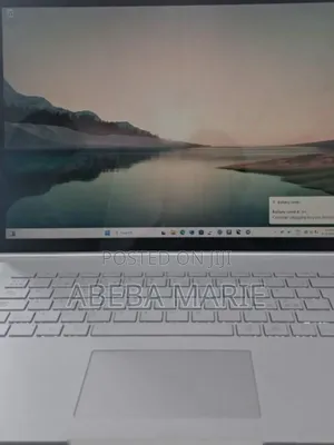 New Laptop Microsoft Surface Book 2 16GB Intel Core I7 SSD 256GB