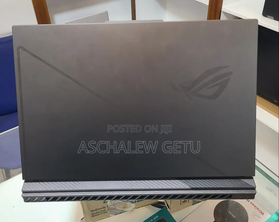 New Laptop Asus ROG Strix G15 16GB Intel Core I7 SSD 1T