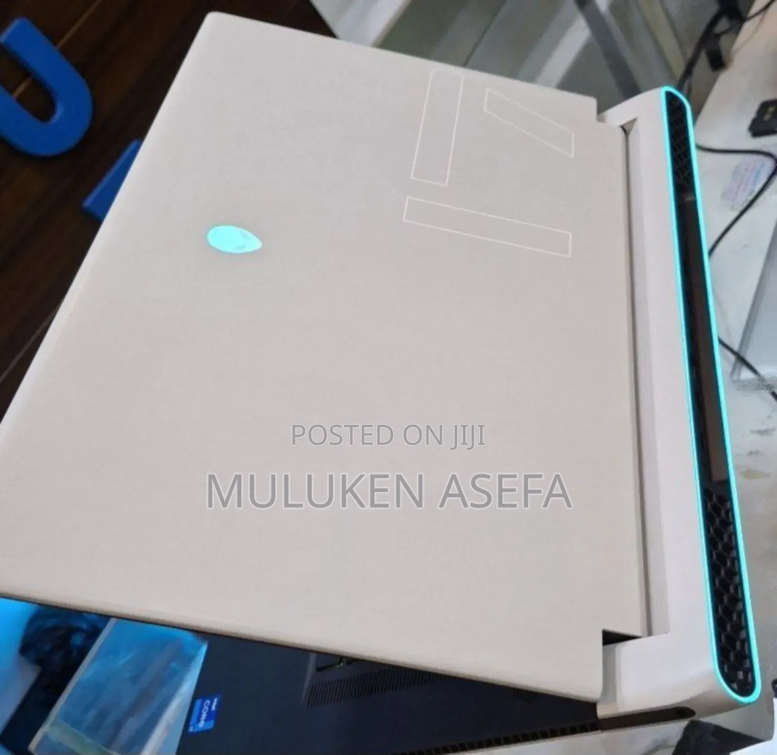 New Laptop Alienware M17x R2 32GB Intel Core I7 SSD 1T