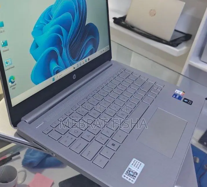 New Laptop HP Stream Notebook 16GB Intel Core I7 SSD 512GB