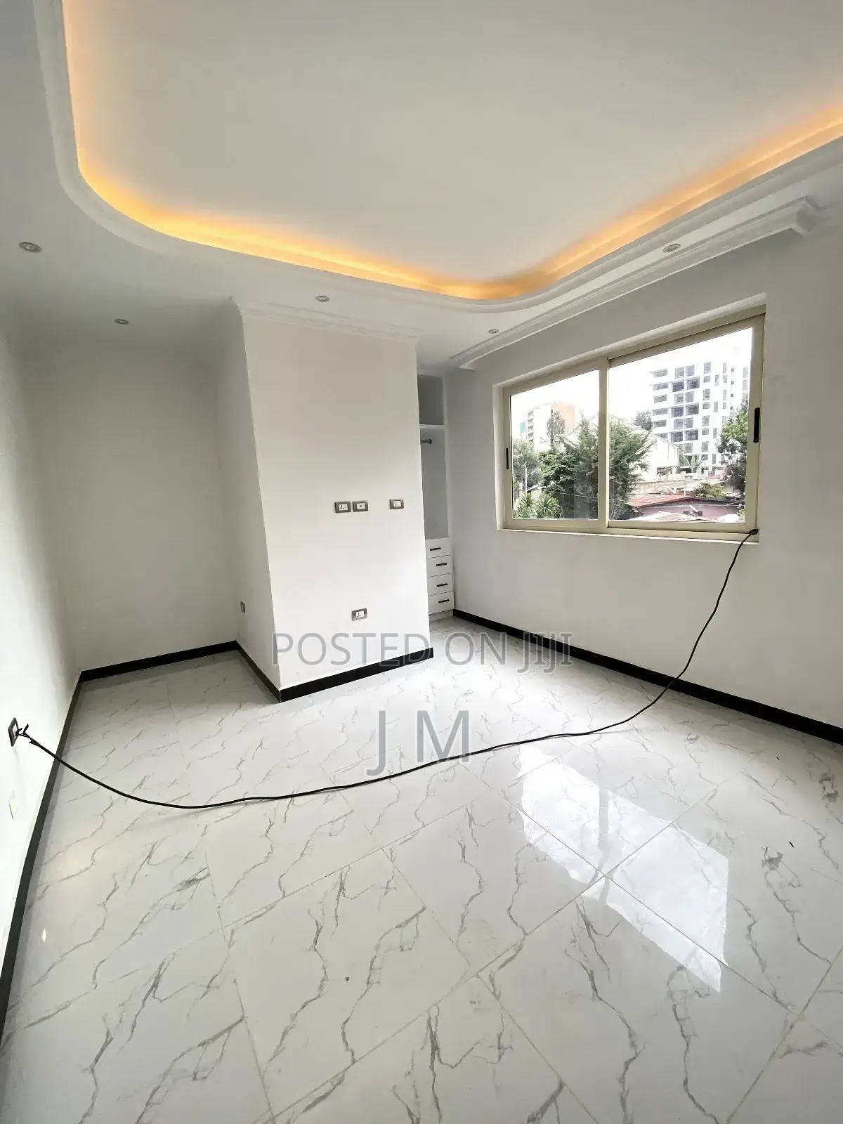 4bdrm Apartment in Bole for sale