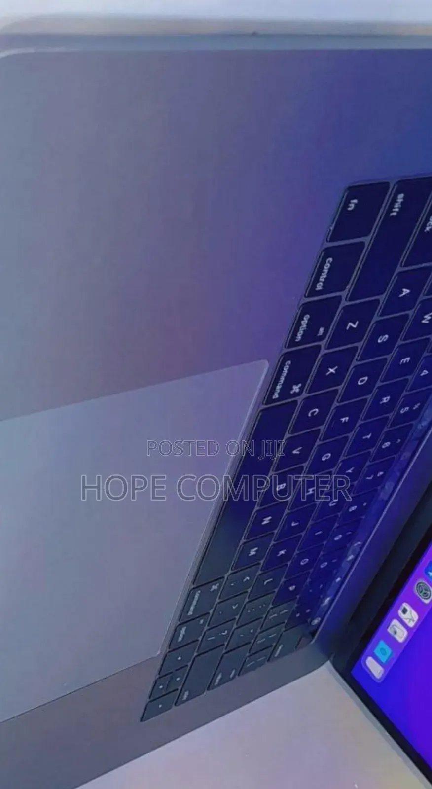 New Laptop Apple MacBook Pro 2017 16GB Intel Core I7 SSD 512GB