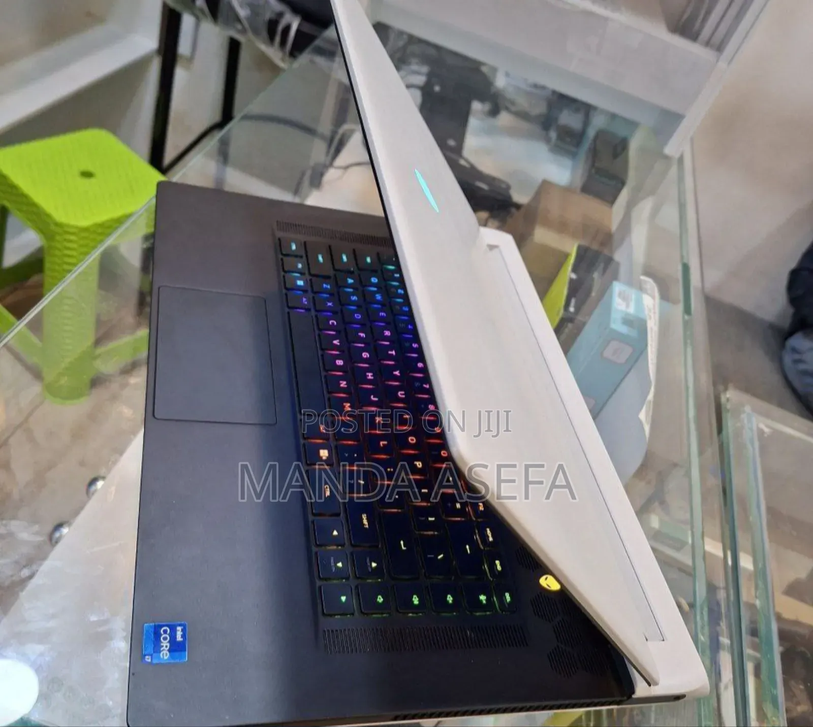 New Laptop Alienware M17x R2 32GB Intel Core I7 SSD 1T