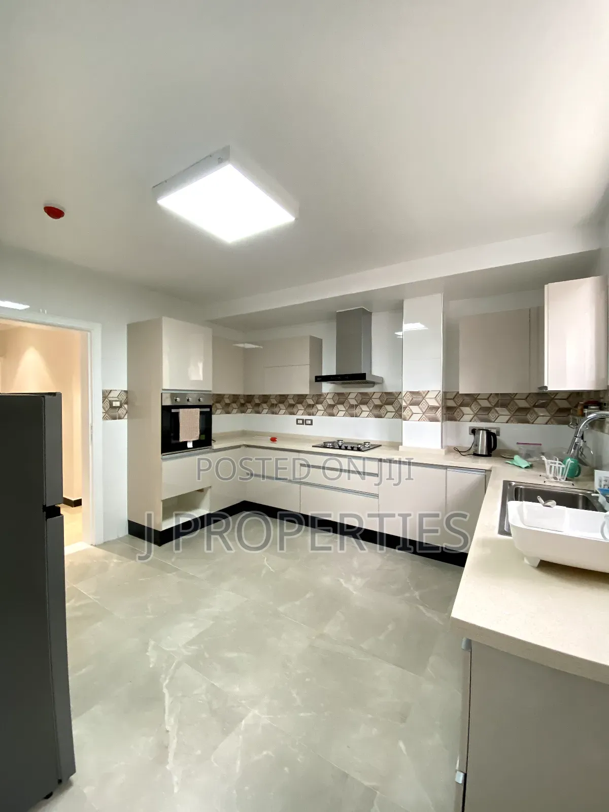 Furnished 3bdrm Apartment in Bole for rent