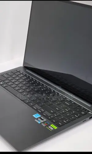 New Laptop Samsung Galaxy Book4 Ultra 16GB Intel Core I7 SSD 1T