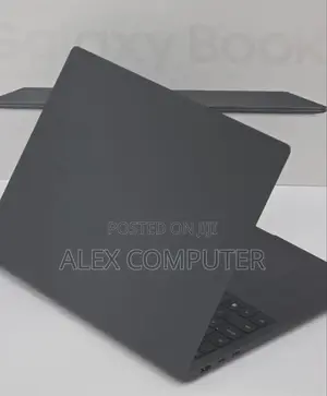 New Laptop Samsung Galaxy Book4 Ultra 16GB Intel Core I7 SSD 1T