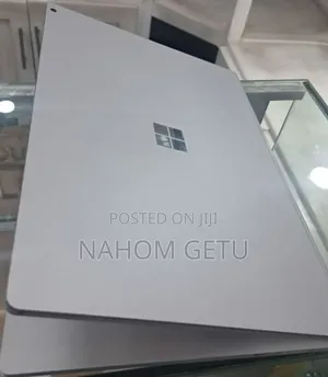 New Laptop Microsoft Surface 16GB Intel Core I7 SSD 512GB