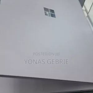 New Laptop Microsoft Surface Laptop 4 16GB Intel Core i7 SSD 256GB