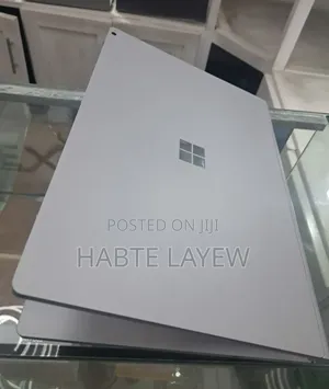 Photo - New Laptop Microsoft Surface Book 2 4GB Intel Core I7 SSD 256GB