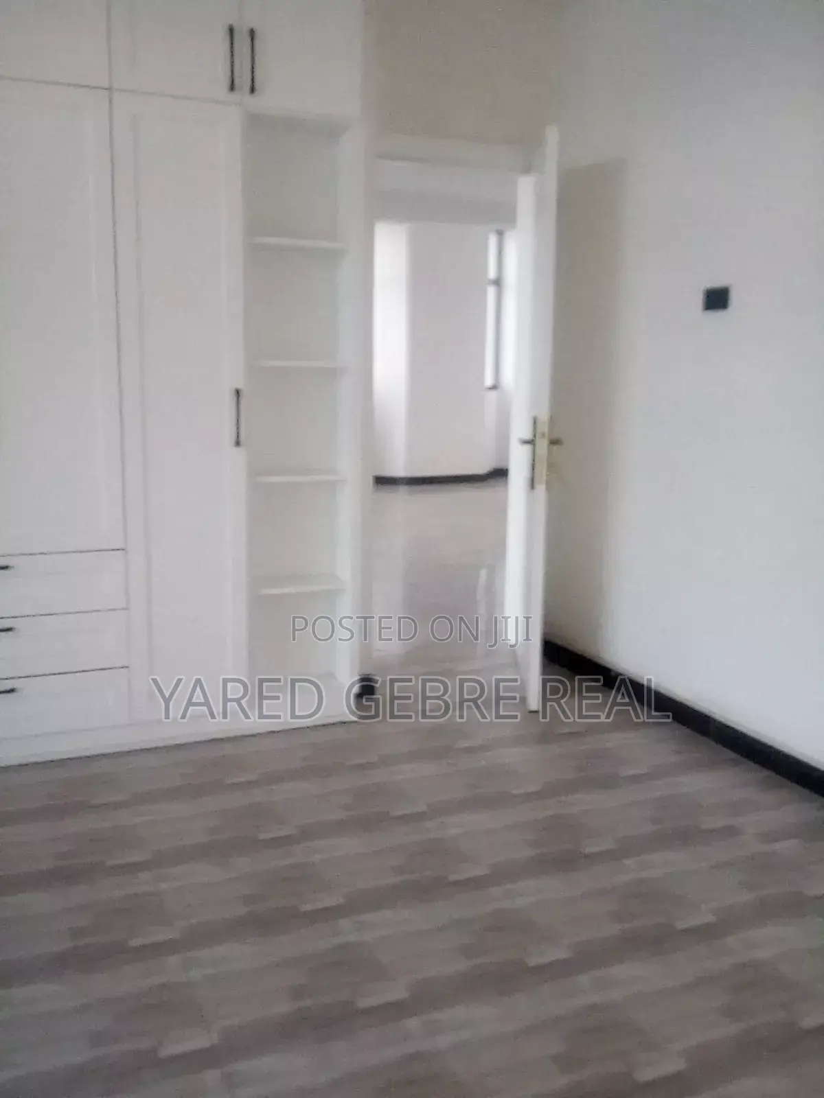 Furnished 2bdrm Apartment in Legacy, Bole for sale