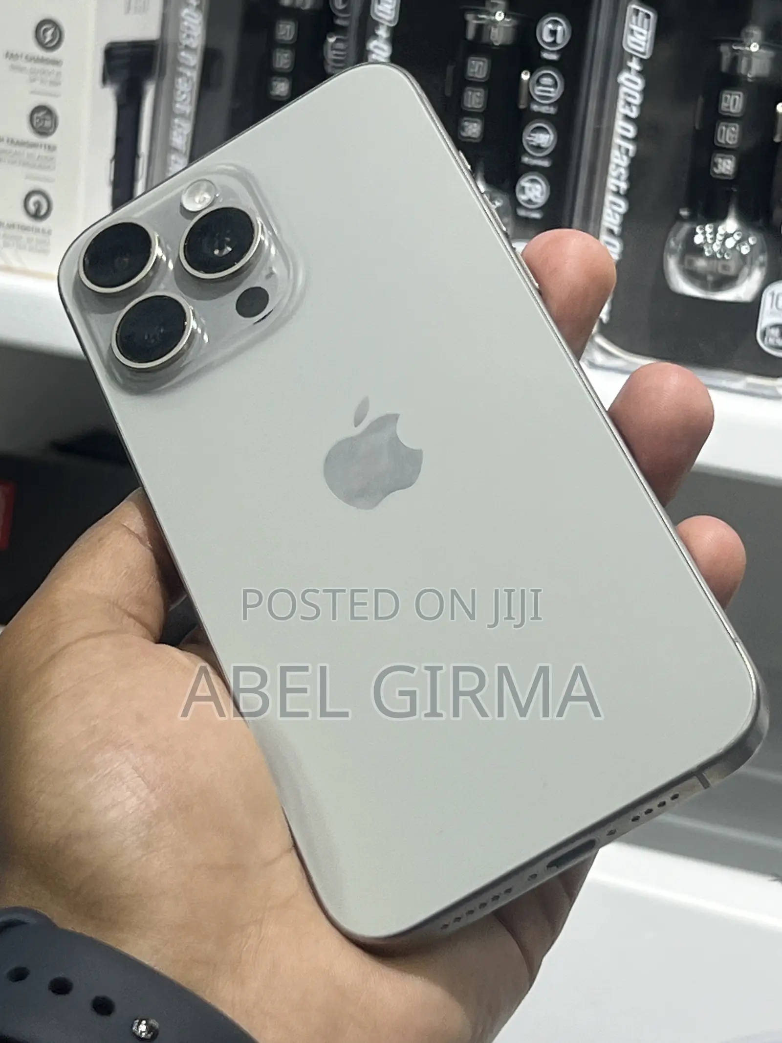 Apple iPhone 15 Pro Max 256 GB