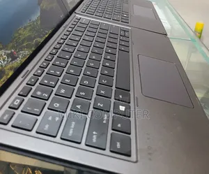 New Laptop HP X2 8GB Intel Core I5 SSD 256GB