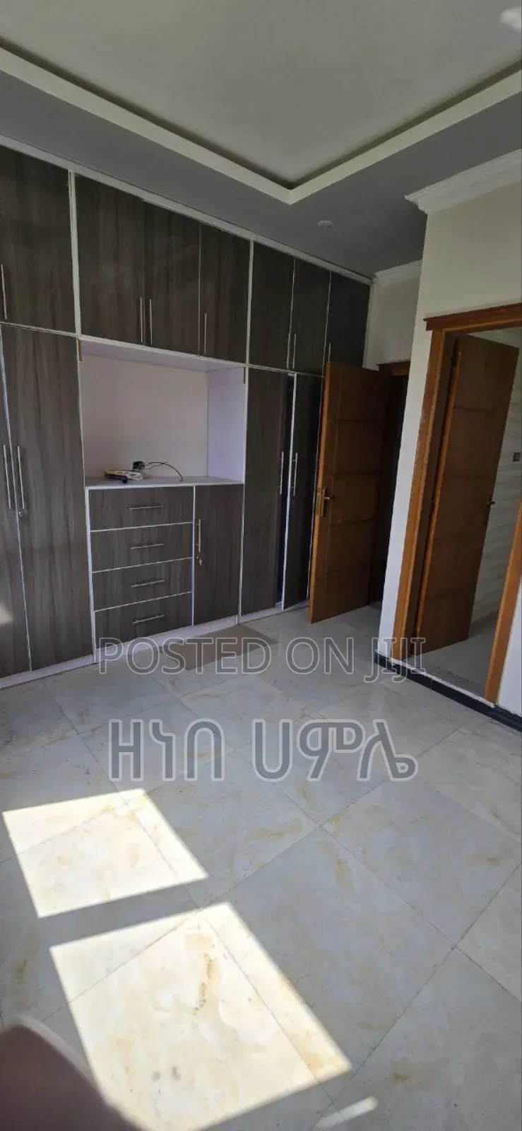 Furnished 3bdrm Apartment in አፓርታማ, Nifas Silk-Lafto for sale