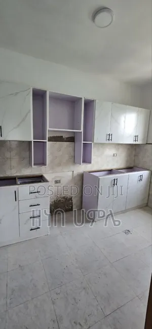Furnished 3bdrm Apartment in አፓርታማ, Nifas Silk-Lafto for sale