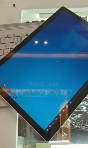 New Laptop Microsoft Surface Book 3 16GB Intel Core I7 SSD 256GB