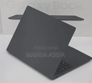 New Laptop Samsung 16GB Intel Core I7 SSD 1T