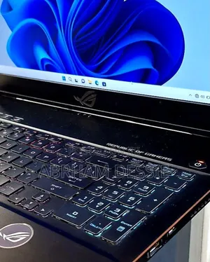 Photo - New Laptop Asus 16GB Intel Core I7 SSD 128GB