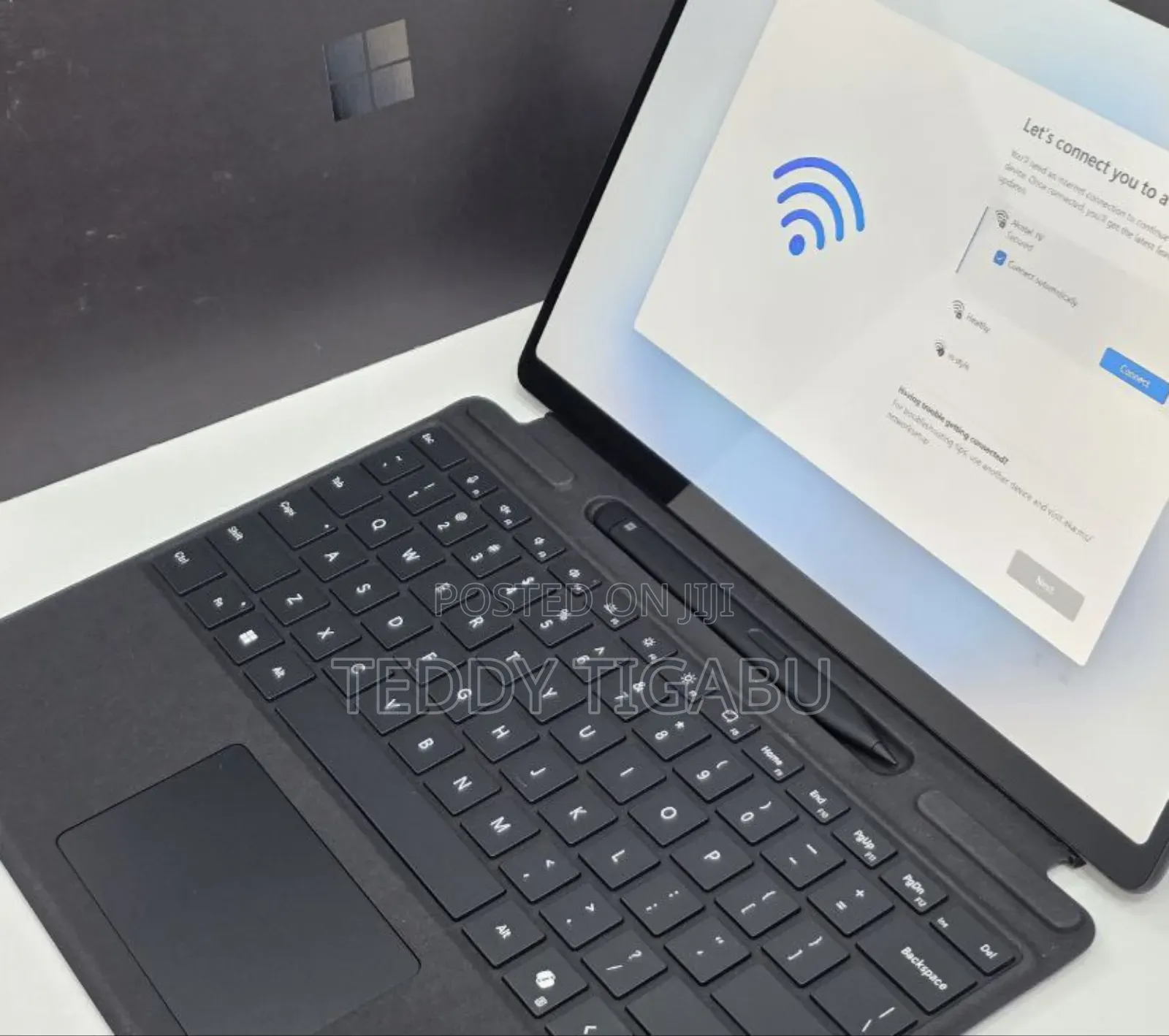 New Microsoft Surface Pro 11th Edition, a Copilot+ PC 16GB SSD 512GB