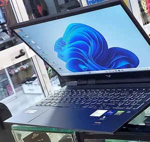 New Laptop HP Victus 16 16GB Intel Core I7 SSD 512GB