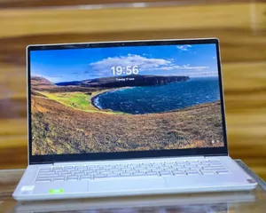 New Laptop Lenovo ThinkPad Yoga 8GB Intel Core I5 SSD 512GB