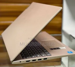 New Laptop Lenovo Ideapad 3 8GB Intel Core I3 SSD 256GB