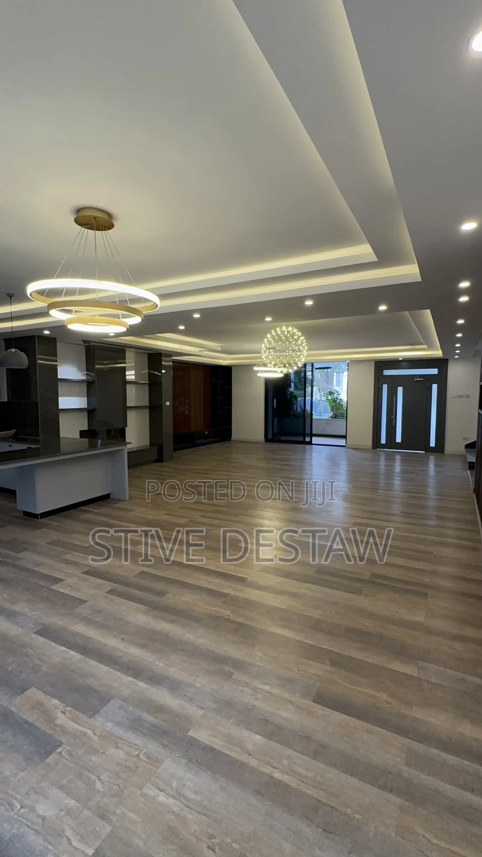 Furnished 6bdrm House in Luxury House, Bole for sale