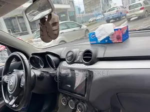 Suzuki Swift 2021 Red