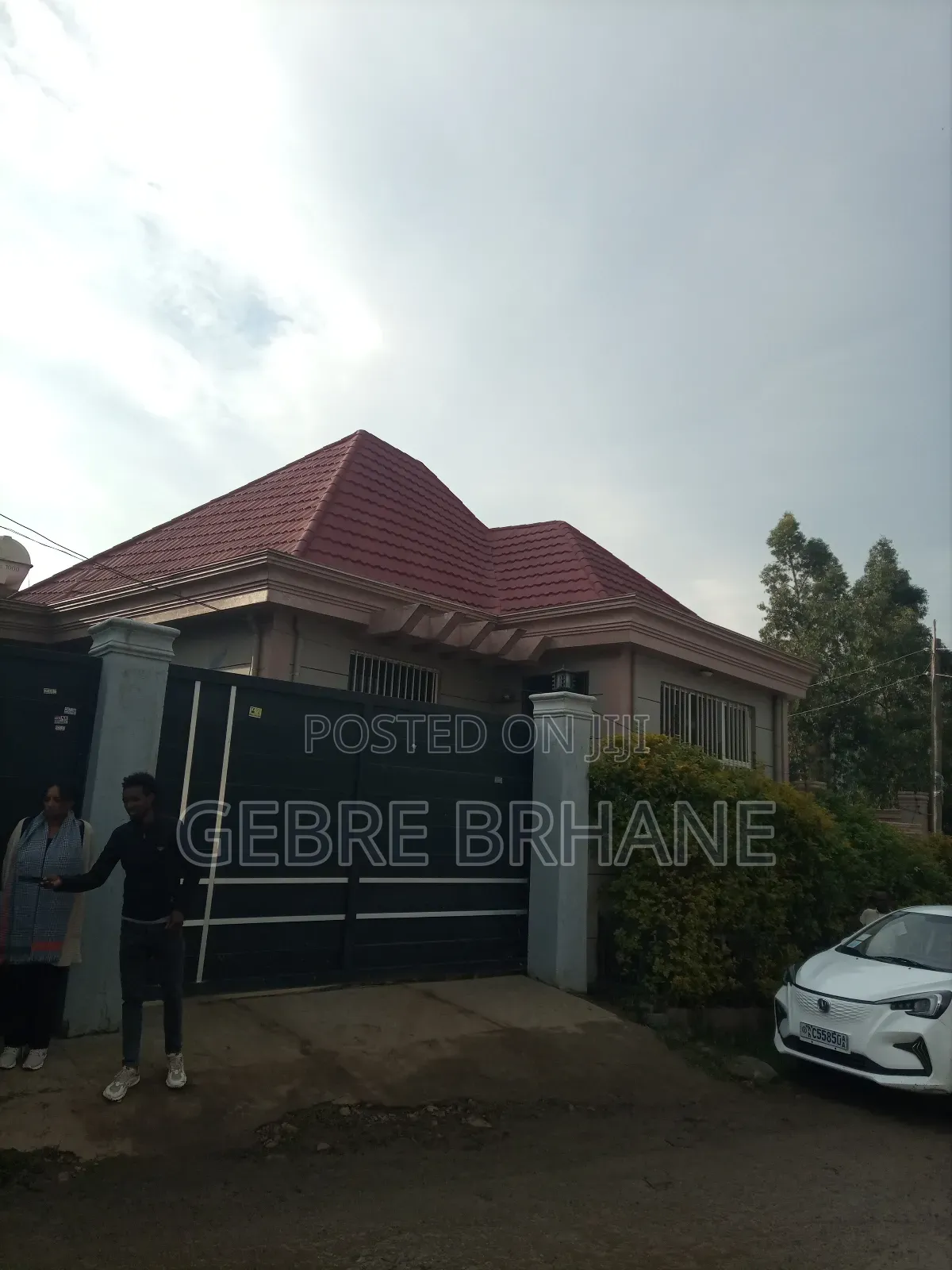 3bdrm House in Villa, Yeka for rent