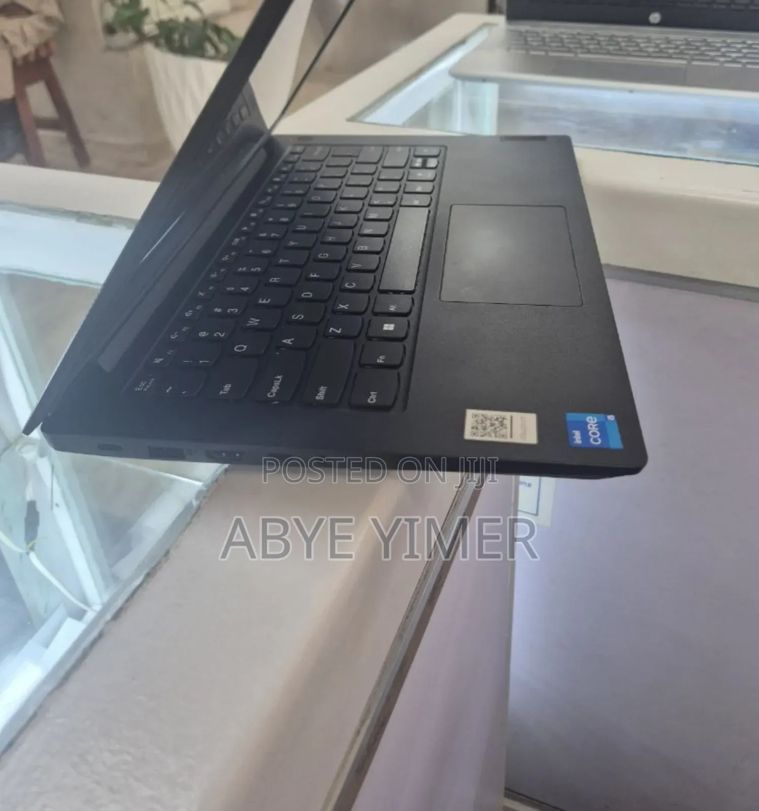 New Laptop Lenovo Ideapad 3 8GB Intel Core I5 SSD 256GB